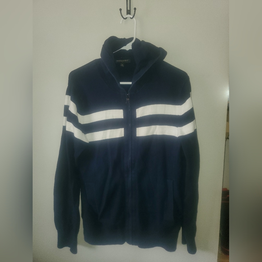Banana Republic  Zip-Up Sweater in Navy and White
